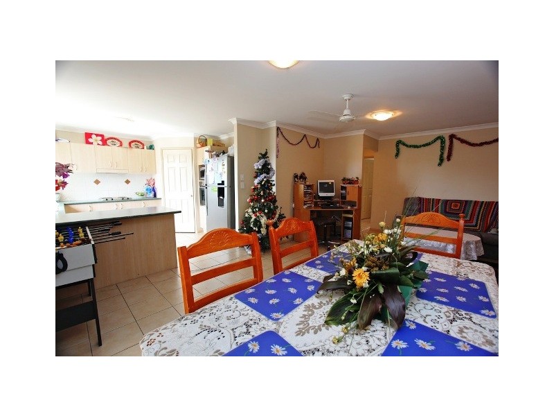 13 Cambridge Street, Rothwell QLD 4022