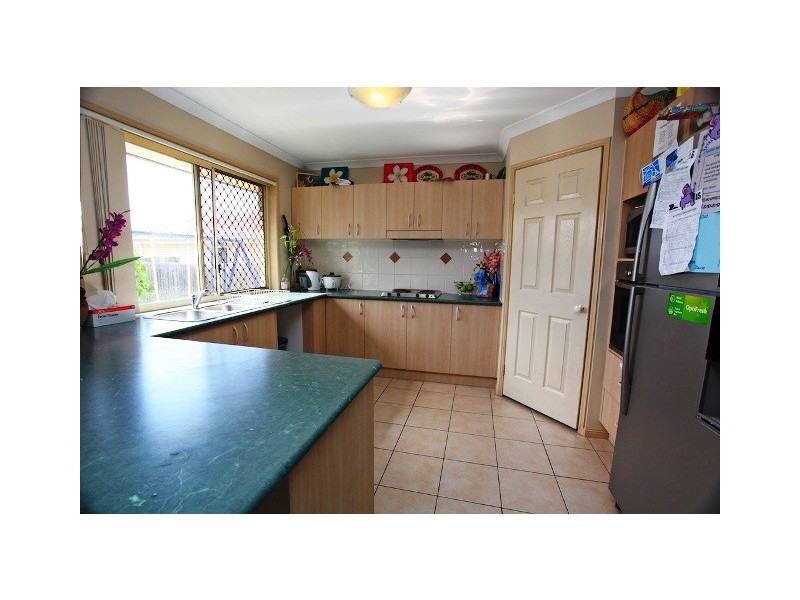 13 Cambridge Street, Rothwell QLD 4022