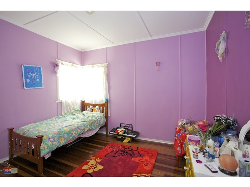 7 Wharf Street, Woody Point QLD 4019