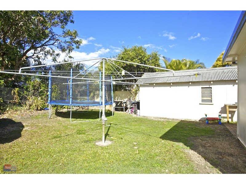 7 Wharf Street, Woody Point QLD 4019