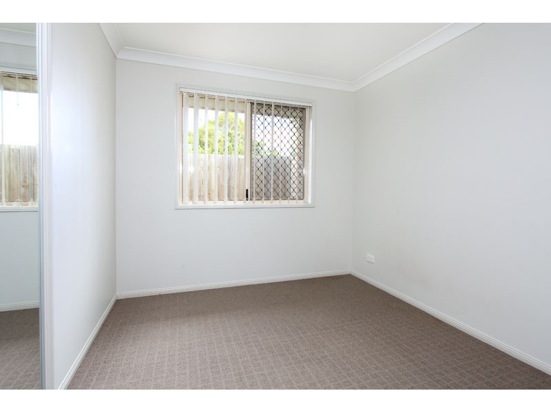 1/2 Whitlock Drive, Rothwell QLD 4022