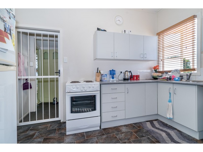 3 Roland Street, Clontarf QLD 4019