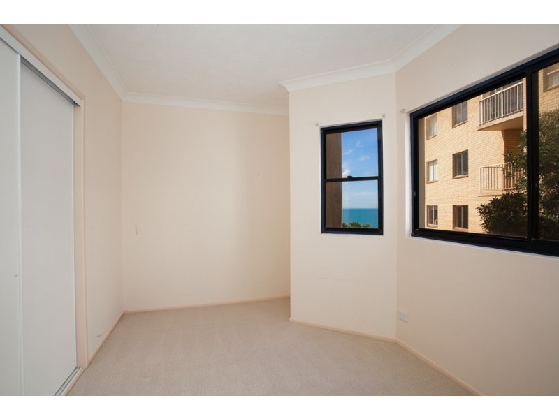 10/93 Marine Parade, Redcliffe QLD 4020