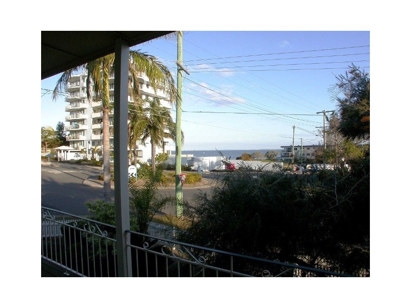 2 Lilla Street, Woody Point QLD 4019