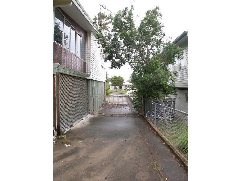2 Pearen Street, Clontarf QLD 4019