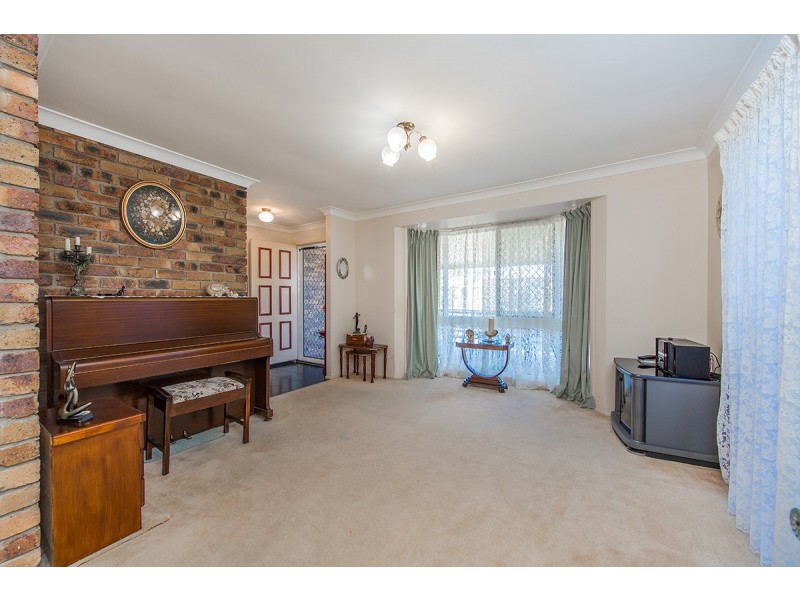 3 Renoir Court, Rothwell QLD 4022