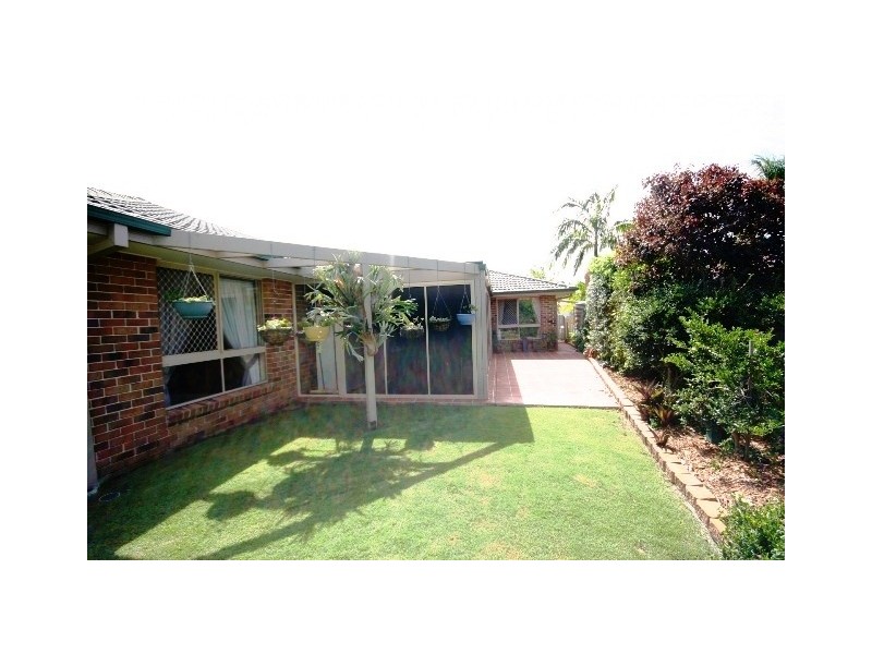 39 Xanadu Crescent, Rothwell QLD 4022