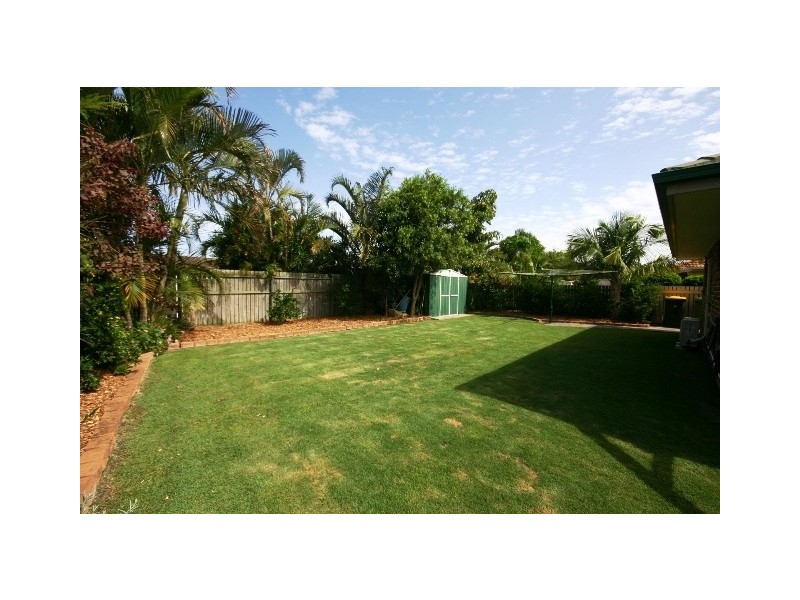 39 Xanadu Crescent, Rothwell QLD 4022