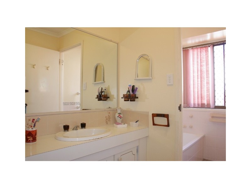 37 Drysdale Street, Rothwell QLD 4022