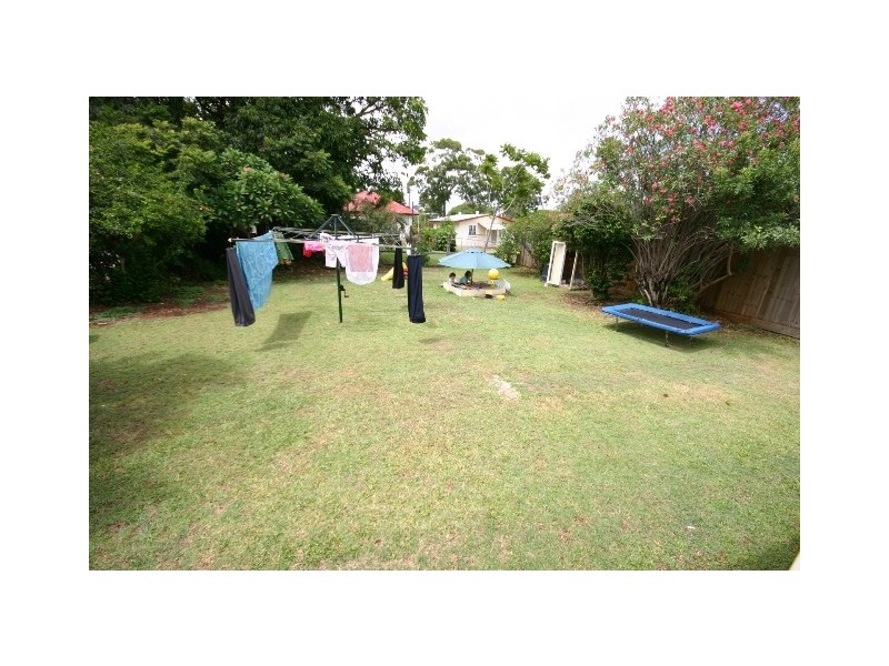 69 Dodds Street, Margate QLD 4019