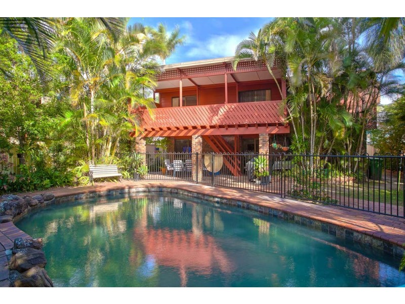 56 Sunnyside Road, Newport QLD 4020