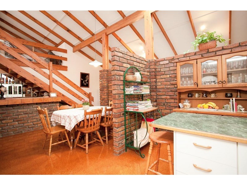 56 Sunnyside Road, Newport QLD 4020