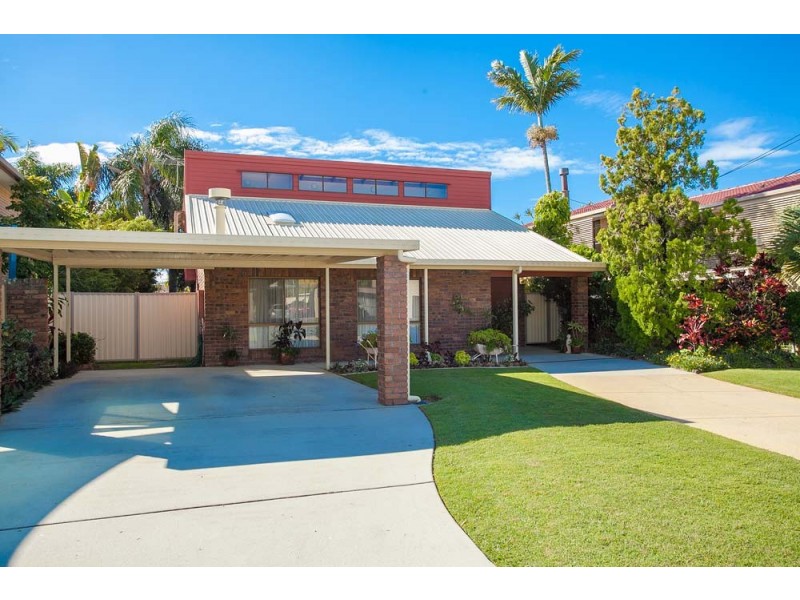 56 Sunnyside Road, Newport QLD 4020