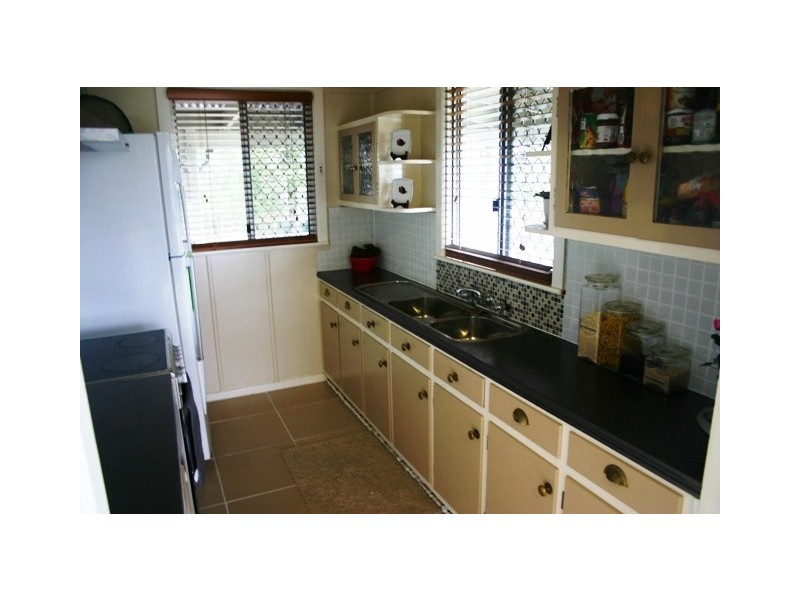 246 MacDonnell Road, Clontarf QLD 4019