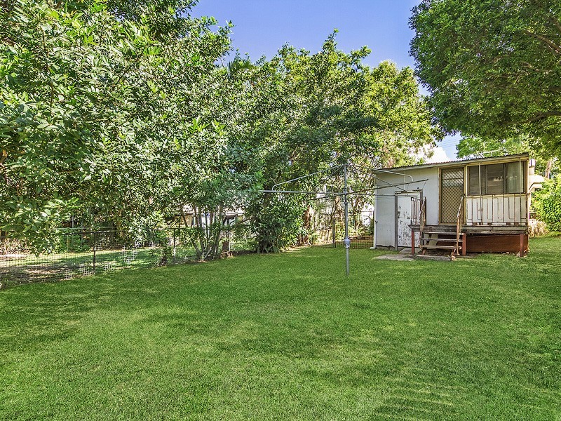458 Oxley Avenue, Redcliffe QLD 4020