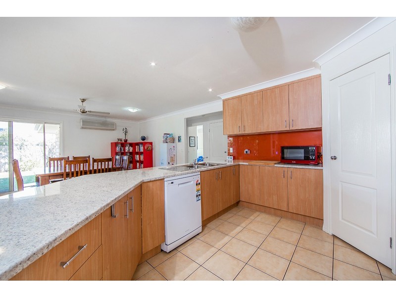 42 Tranquility Drive, Rothwell QLD 4022