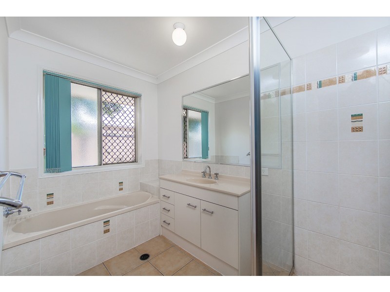 42 Tranquility Drive, Rothwell QLD 4022