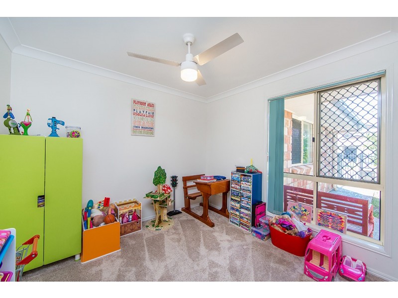 42 Tranquility Drive, Rothwell QLD 4022