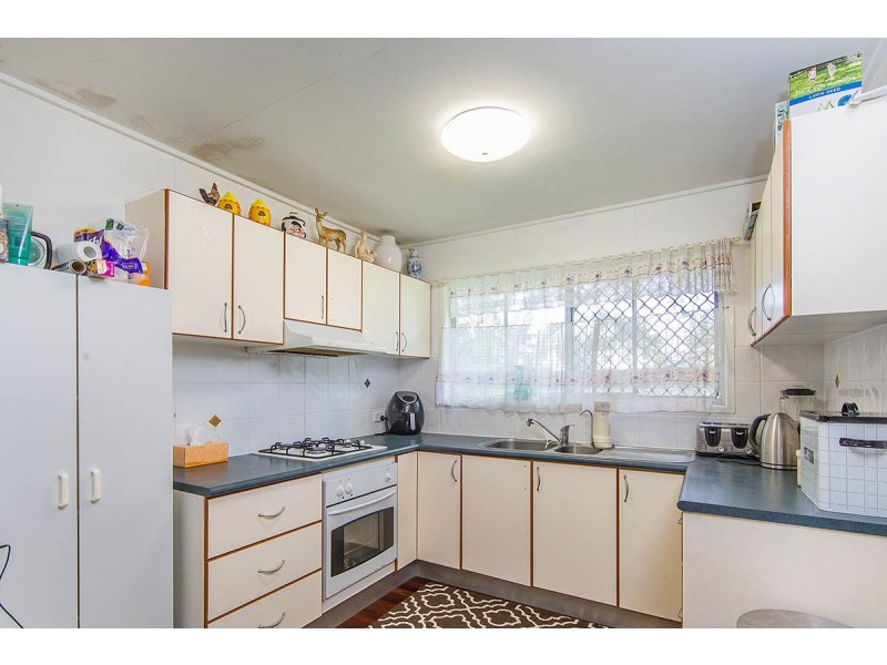 5 MacKenzie Street, Redcliffe QLD 4020