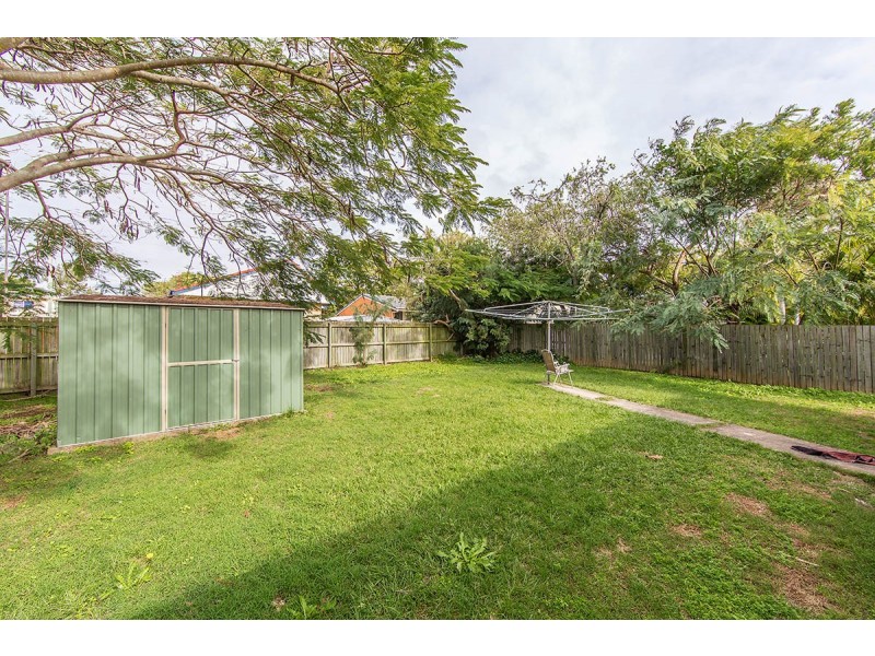 5 MacKenzie Street, Redcliffe QLD 4020