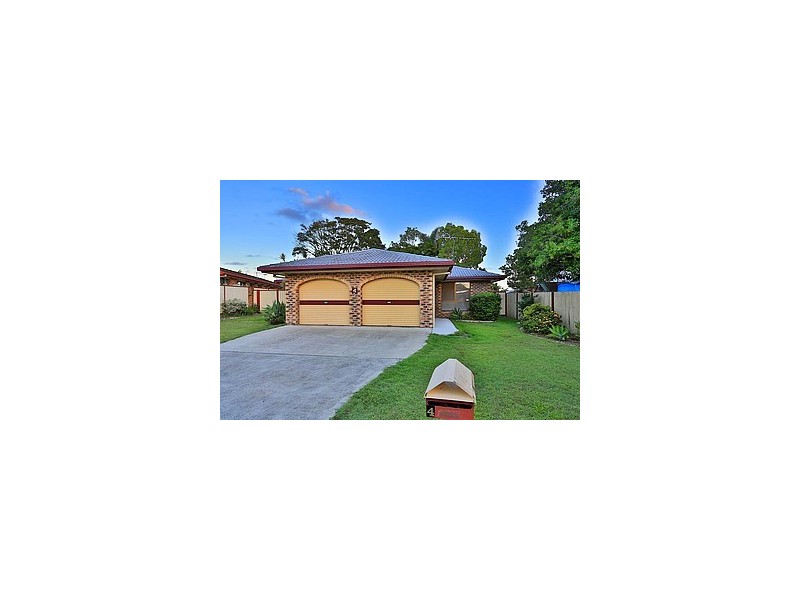 4 Oxford Street, Rothwell QLD 4022