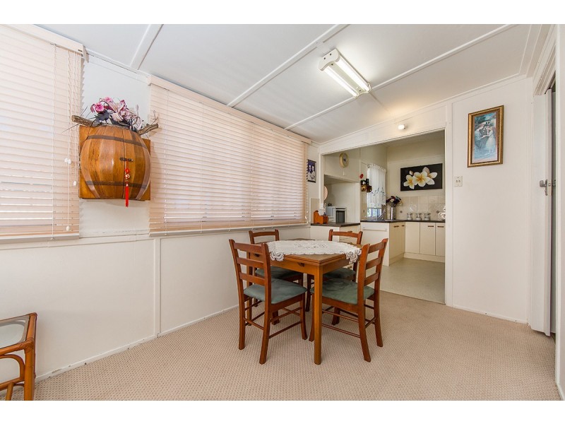 13 Roland Street, Clontarf QLD 4019