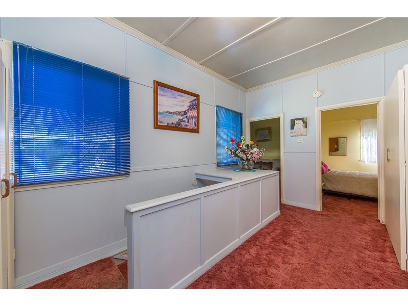 13 Roland Street, Clontarf QLD 4019