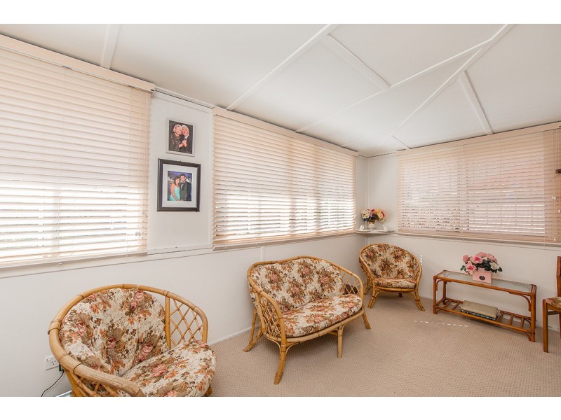 13 Roland Street, Clontarf QLD 4019