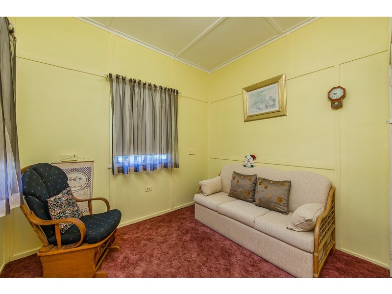 13 Roland Street, Clontarf QLD 4019