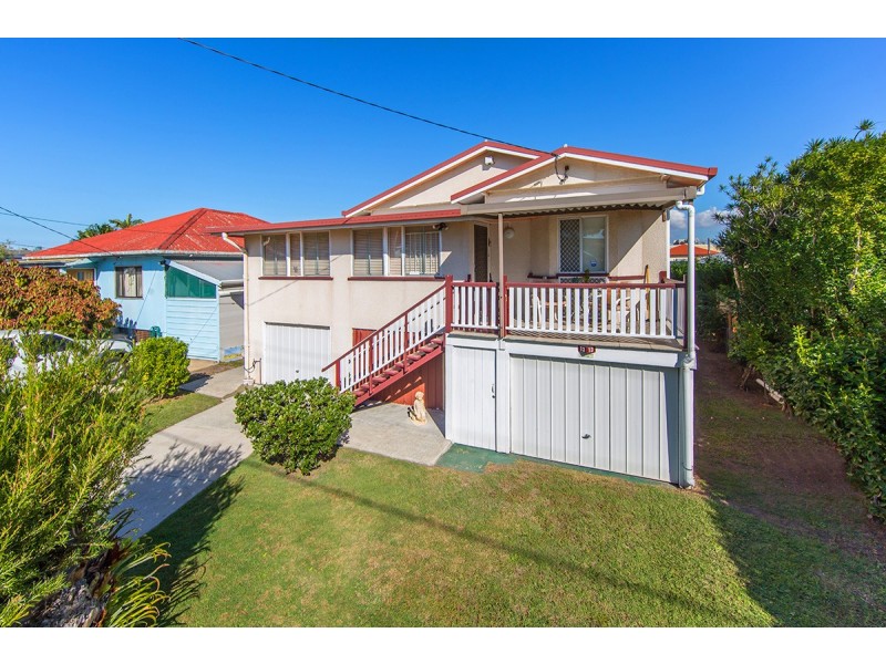 13 Roland Street, Clontarf QLD 4019