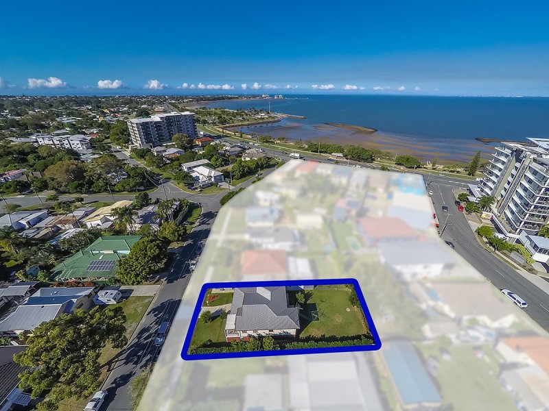 13 Roland Street, Clontarf QLD 4019