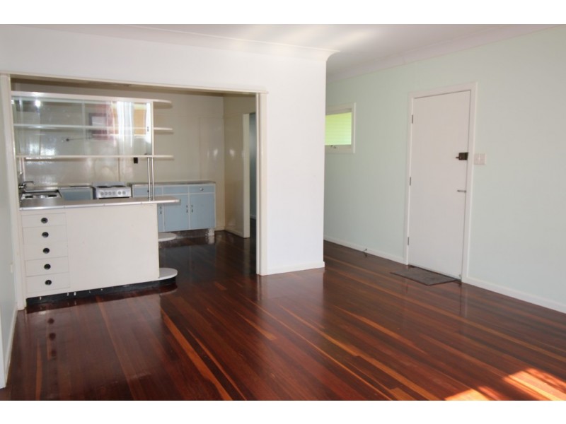 14 Frost Street, Clontarf QLD 4019