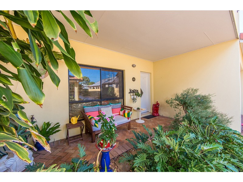 5/400 Scarborough Road, Scarborough QLD 4020