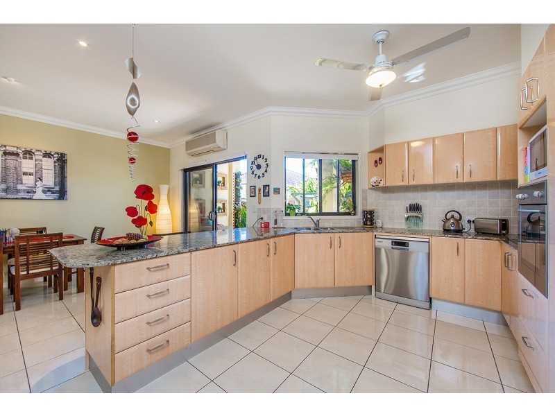 5/400 Scarborough Road, Scarborough QLD 4020