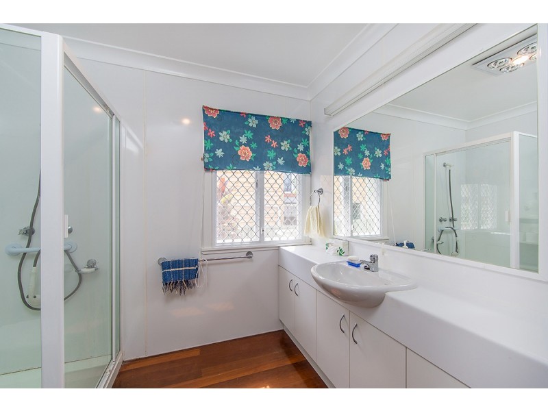 36 Keenan Street, Margate QLD 4019