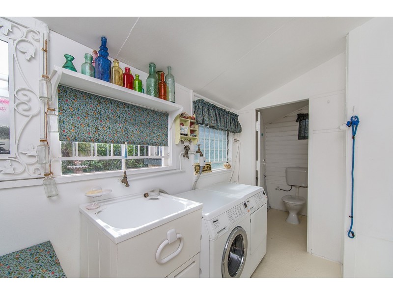 177 Oxley Avenue, Woody Point QLD 4019