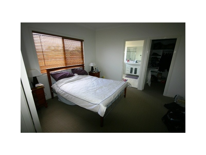 2/34 Georgina Street, Woody Point QLD 4019