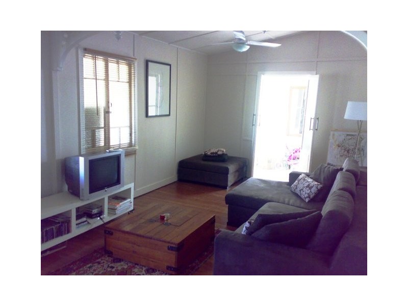 308 Victoria Avenue, Redcliffe QLD 4020