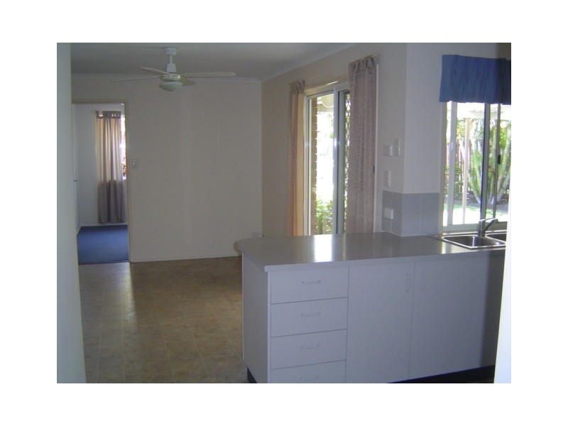 19 Linthaven Drive, Rothwell QLD 4022