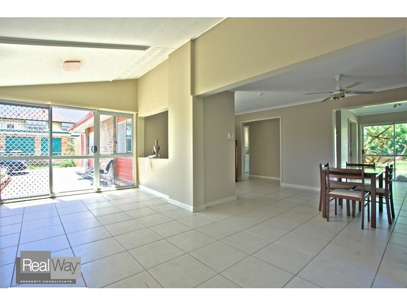 121 Klingner Road, Redcliffe QLD 4020
