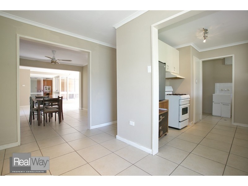 121 Klingner Road, Redcliffe QLD 4020