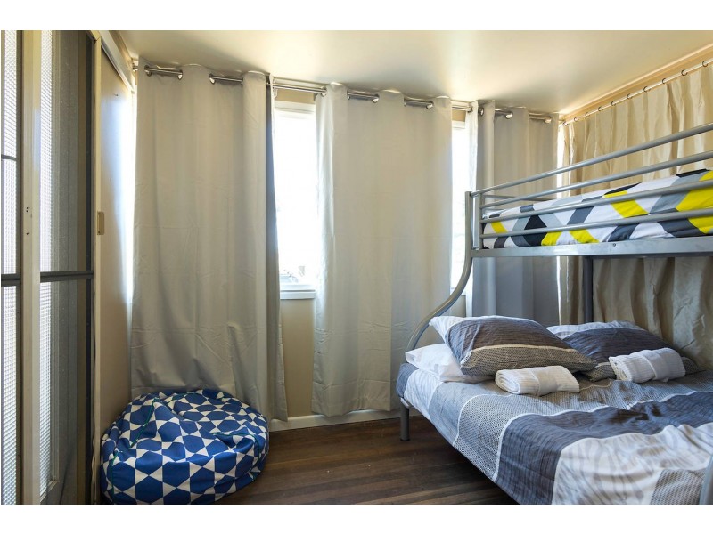 25 Queen Street, Scarborough QLD 4020