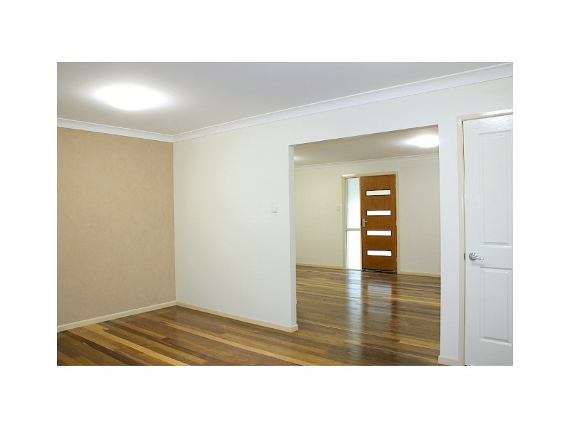 8 Lucinda Street, Clontarf QLD 4019