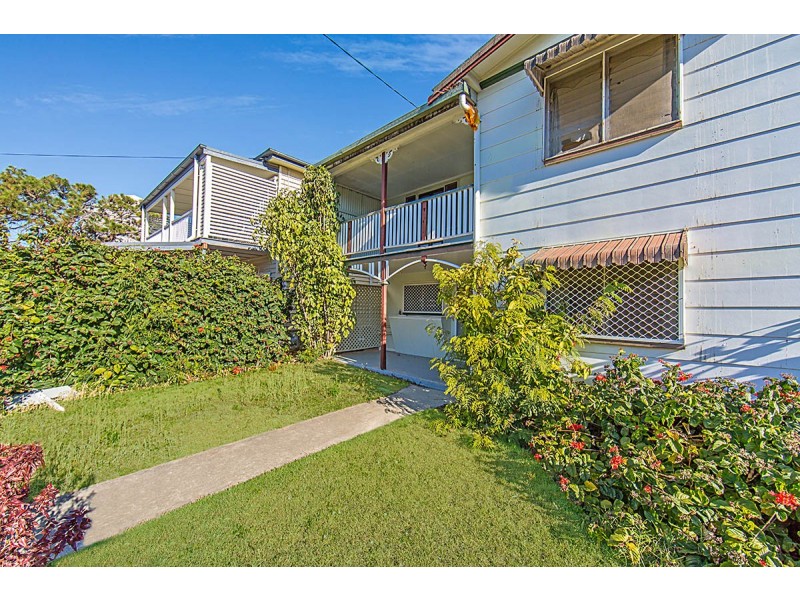 25 Louis Street, Redcliffe QLD 4020