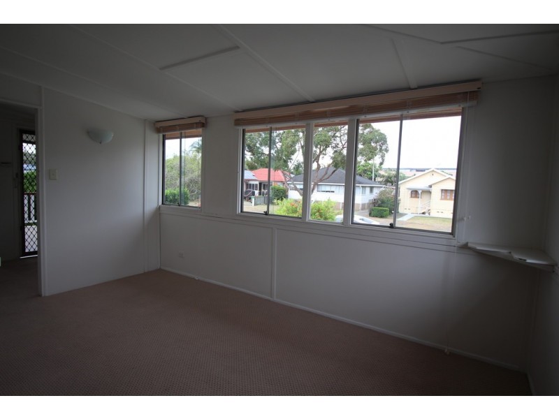 13 Roland Street, Clontarf QLD 4019