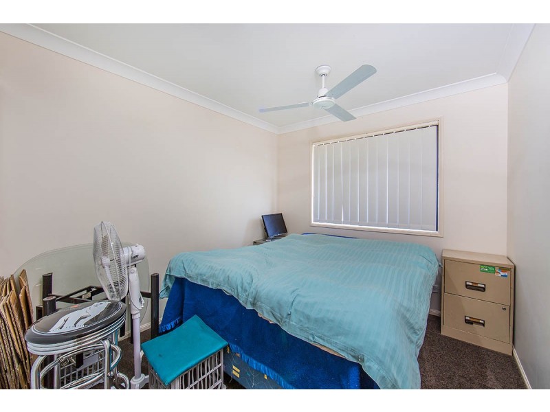 24 Stoneleigh Way, Holmview QLD 4207