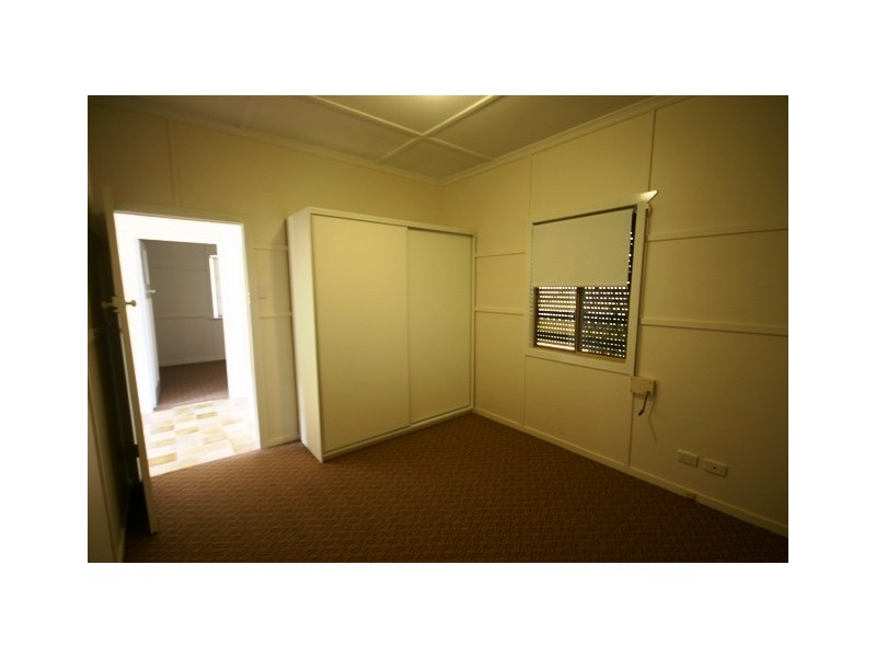 12 Hale Street, Margate QLD 4019