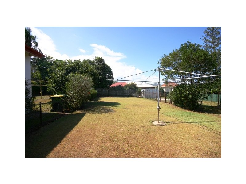 12 Hale Street, Margate QLD 4019