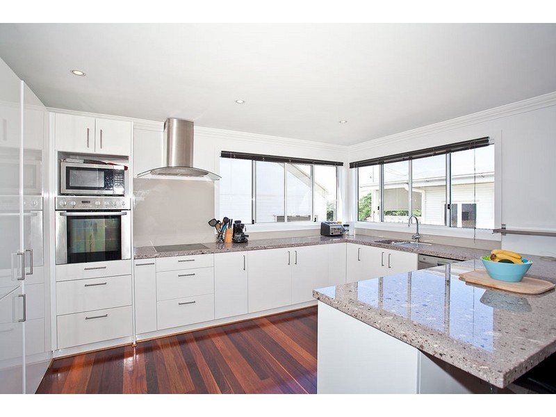 37 Cox Street, Margate QLD 4019