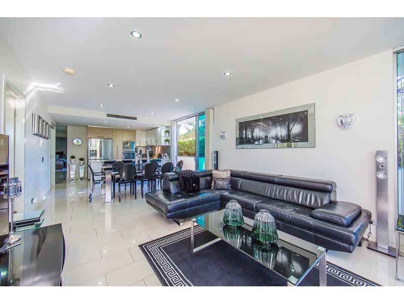 6/3 Angus Street, Clontarf QLD 4019